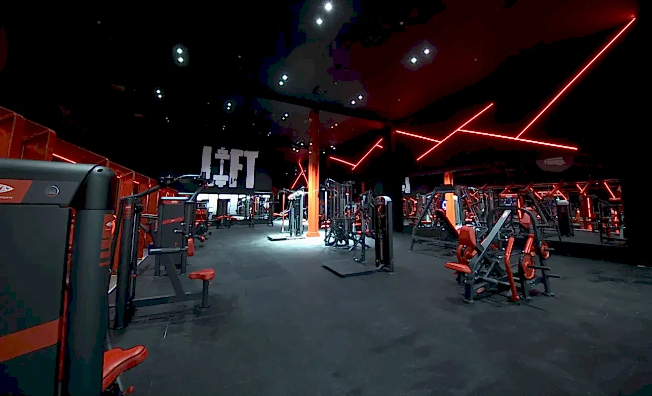 Bursa ParkOra spor salonu – Hyperion Fitness ParkOra genel iç mekân ve antrenman alanı